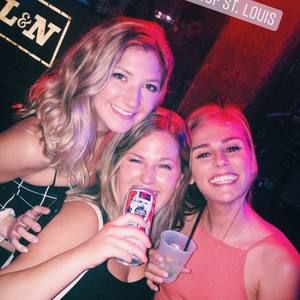 Meet your Posher, Jackie